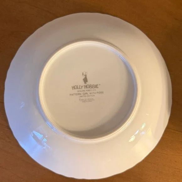 Holly Hobby Girl with Rose Coupe Soup Bowl Limited Edition - Picture 3 of 8